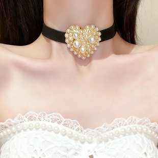 复古巴洛克金属镶嵌珍珠大爱心项链女轻奢高级感短款 锁骨链颈链潮