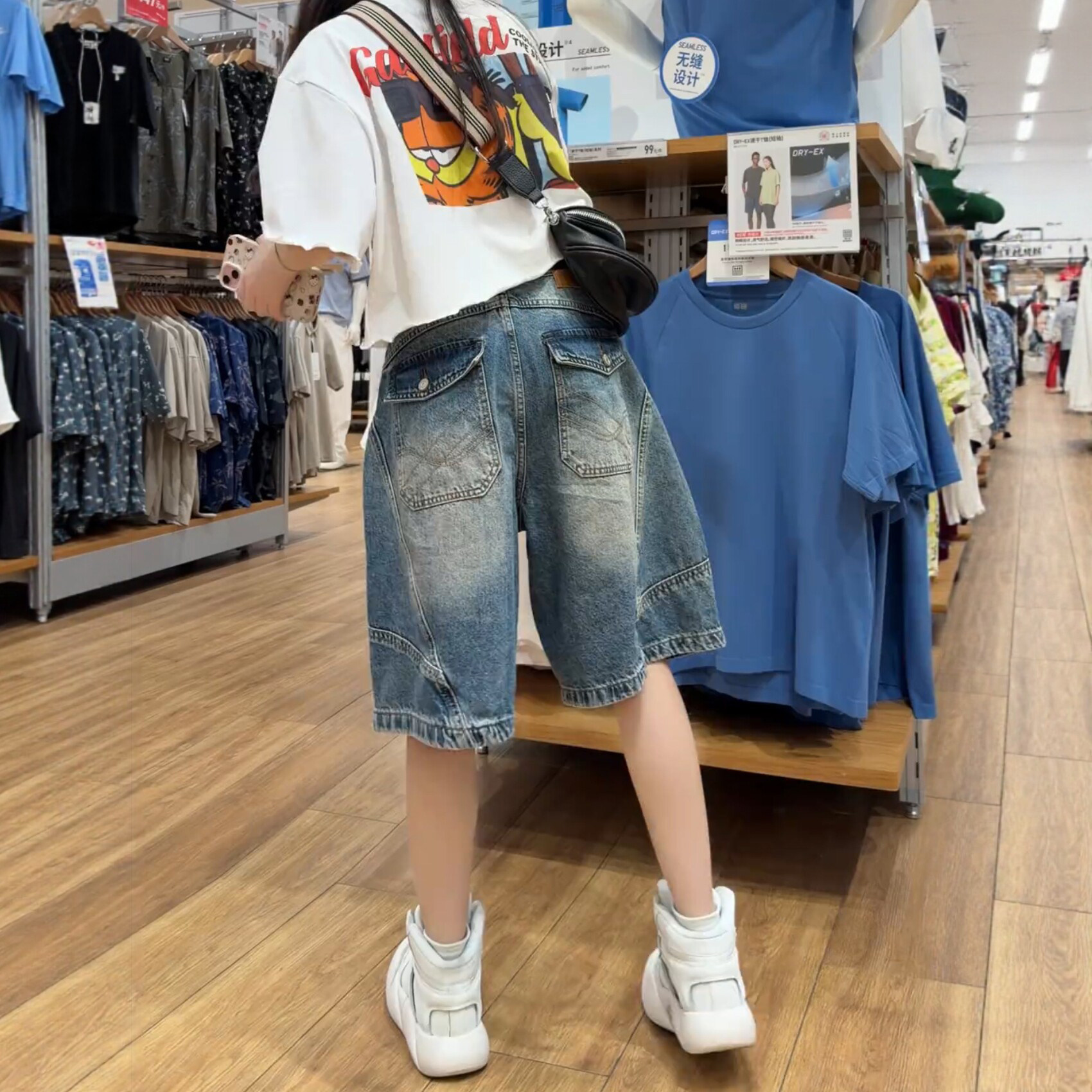 8819#44       大码牛仔短裤女夏季薄款新款中裤胖mm显瘦五分裤