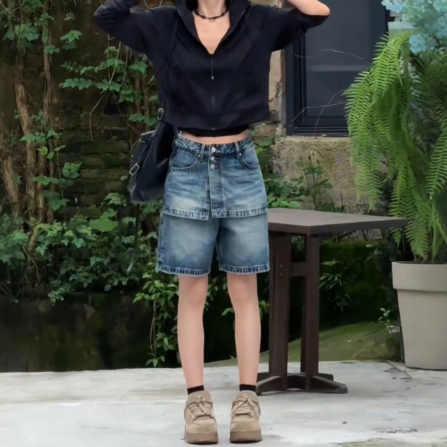 8809#41     夏季新款复古牛仔短裤美式女宽松阔腿裤假两件四分裤