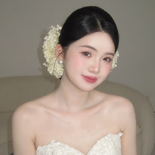 超仙美新娘绣球花头饰森系头花发簪简约大气主婚纱造型拍照配饰品