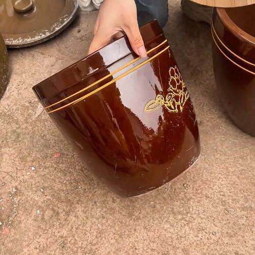 老式土陶大水缸家用储水酿酒发酵腌菜缸陶瓷米缸酱缸酸菜缸2026