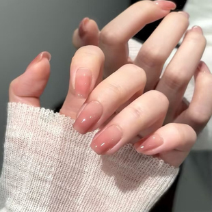 腮红手工穿戴甲裸色美甲简约纯欲显白穿戴甲高级清透感裸色美甲