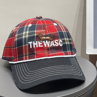 美式 复古腊肠狗刺绣红格子棒球帽女春夏休闲防晒显脸小鸭舌帽子潮