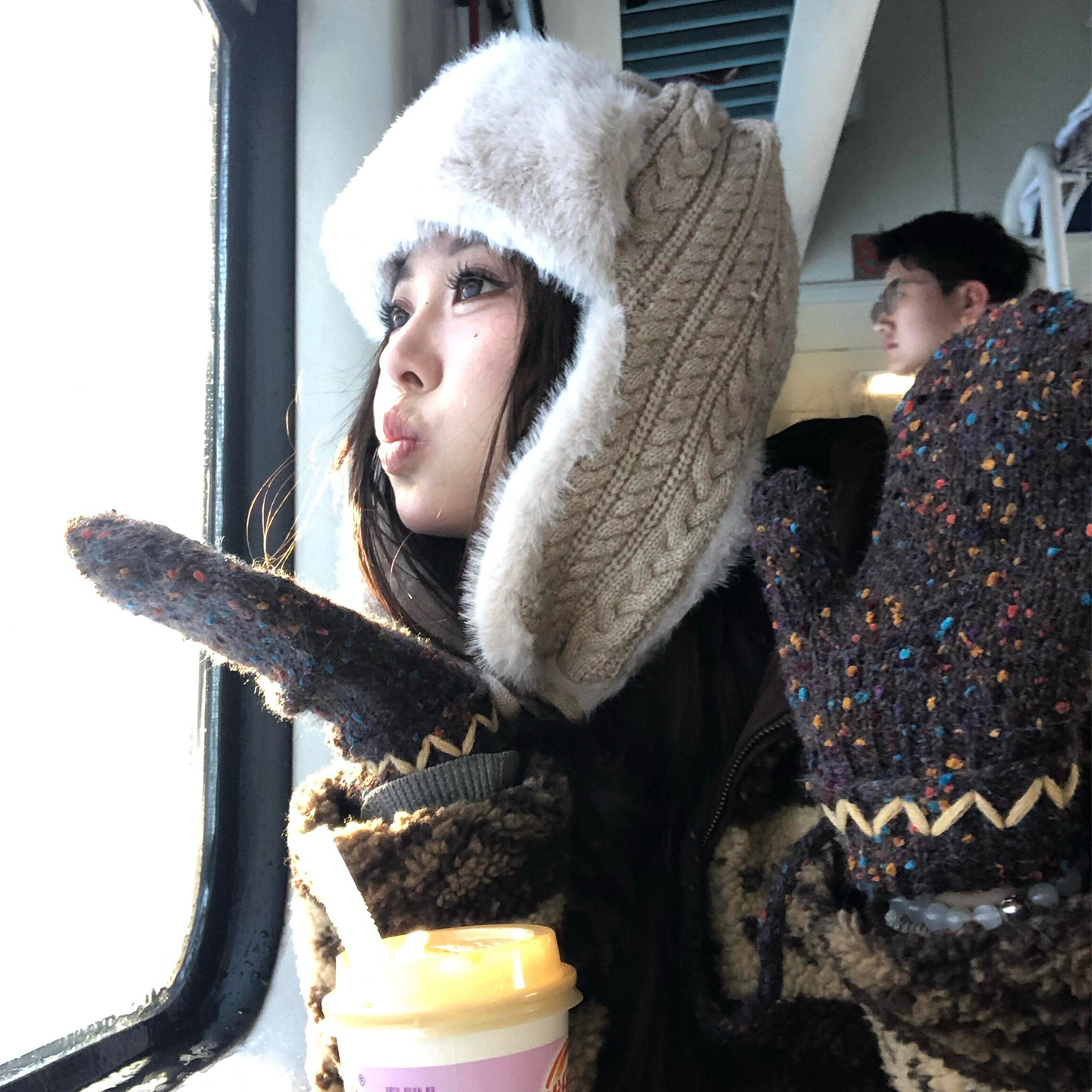 复古哈尔滨雪国列车毛绒雷锋帽女冬季防风防寒护耳保暖厚毛线帽子