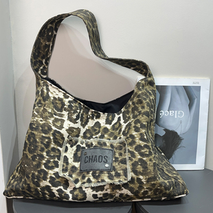 日系复古豹纹单肩包女秋冬百搭休闲大容量托特包通勤高级感腋下包