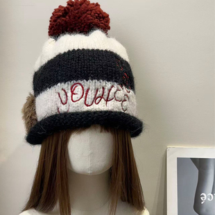 日系复古条纹毛球针织帽女秋冬保暖百搭显脸小大头围毛线冷帽子潮