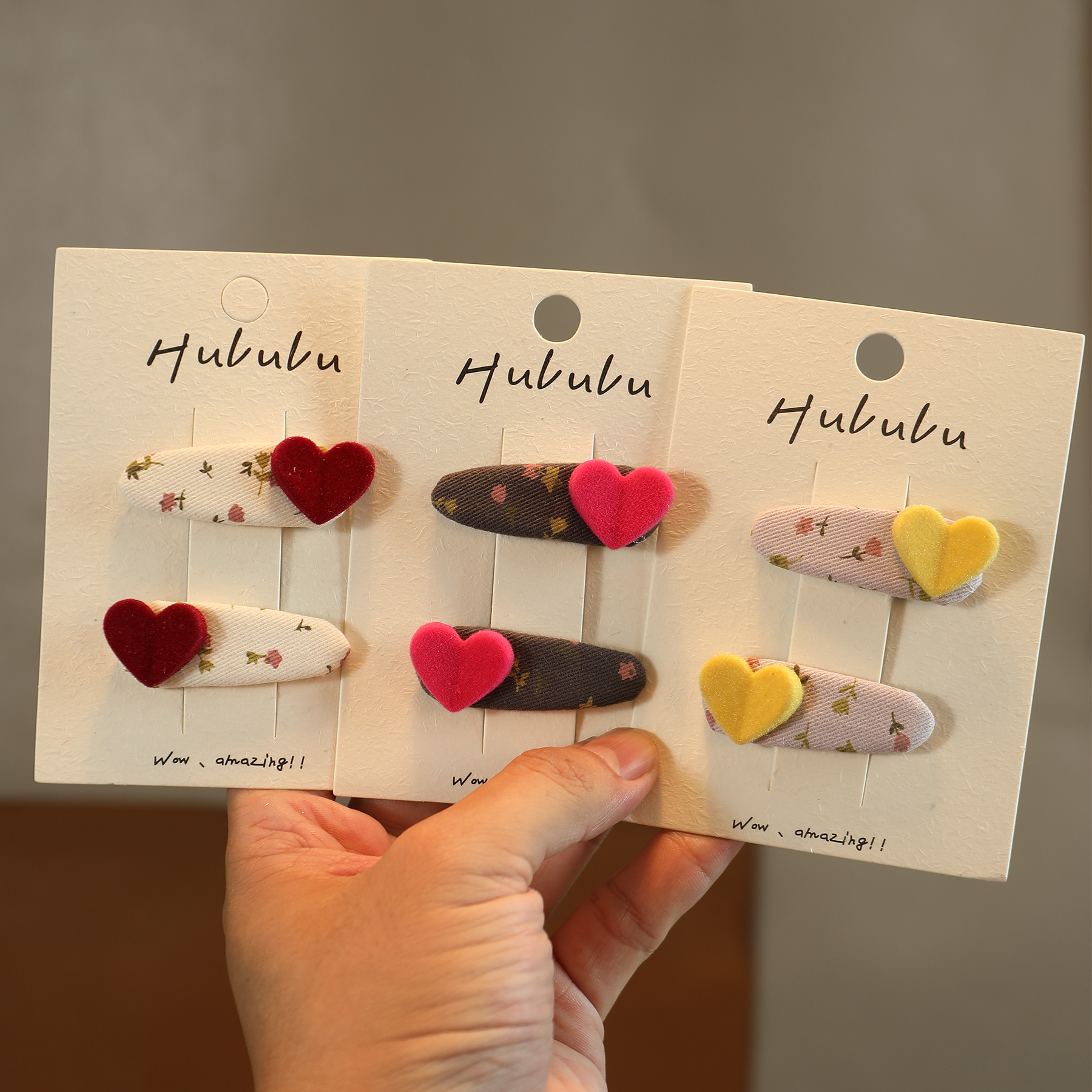 儿童早秋植绒爱心碎花发夹