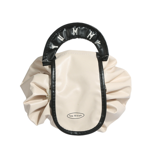 大容量化妆便携式化妆收纳包随身旅行抽绳洗漱包防水时尚百搭包邮