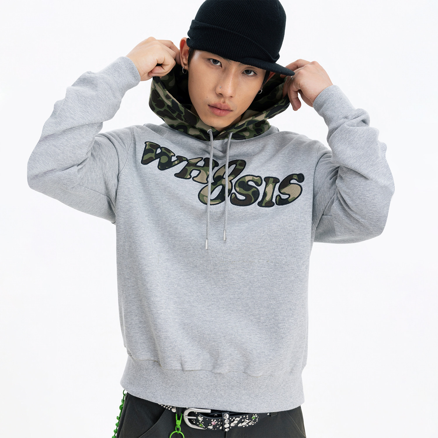 WHOOSIS（不知其名）迷彩logo贴布帽衫连帽卫衣秋冬百搭休闲男女图片