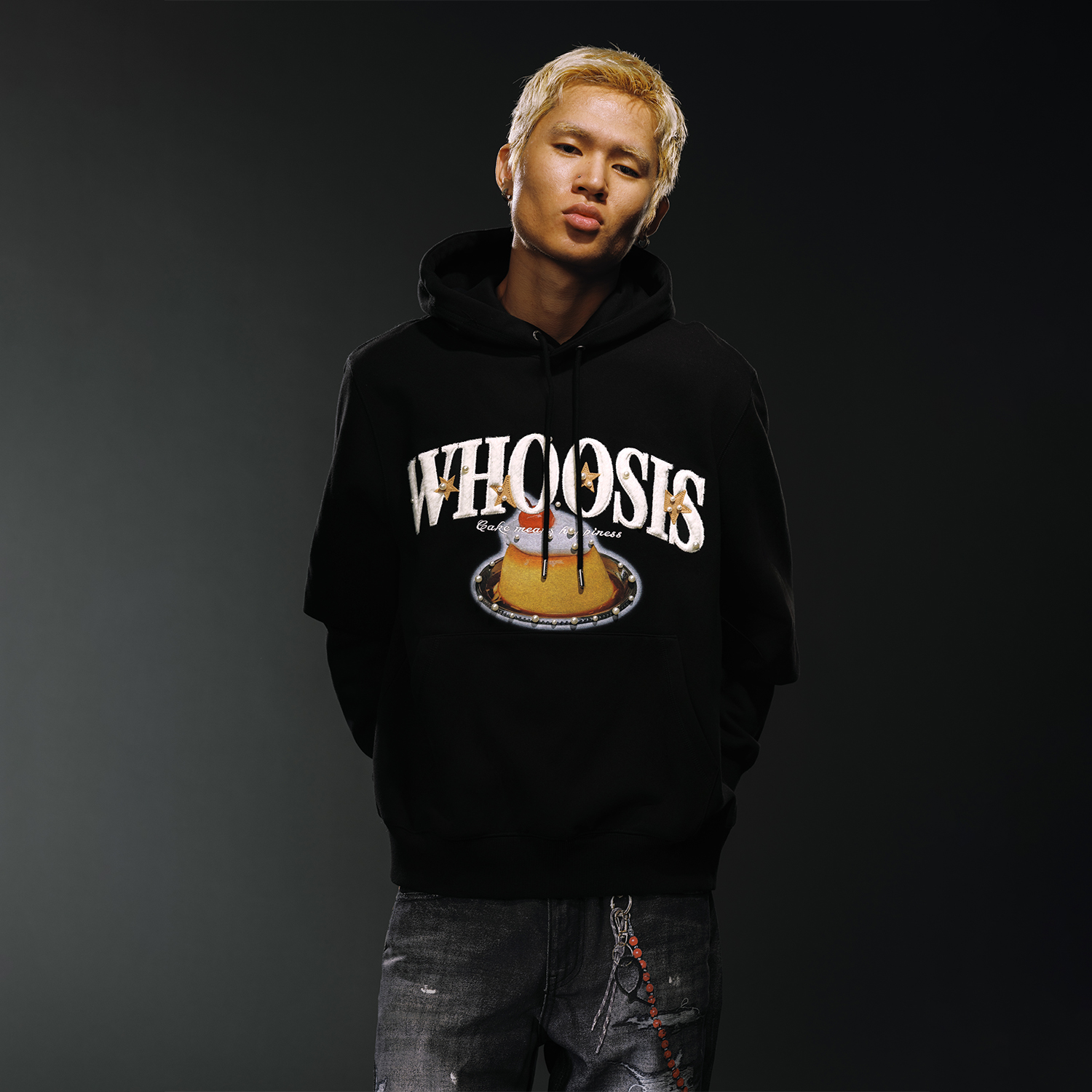WHOOSIS（不知其名）毛绒贴布蛋糕帽衫卫衣秋冬情侣休闲男女chic