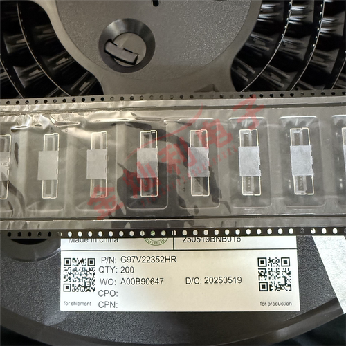 Amphenol/安费诺 G97V22352HR MCIO高速连接器 母座立式贴片74pin