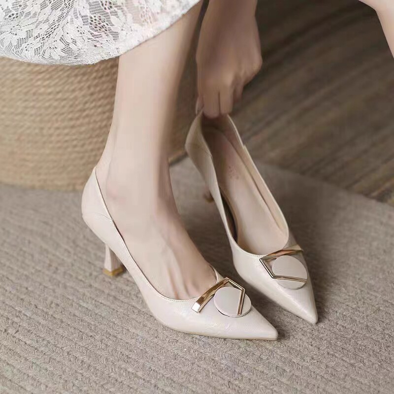 品牌清仓高跟鞋女鞋2026春秋新款法式不累脚百搭细跟气质职业单鞋