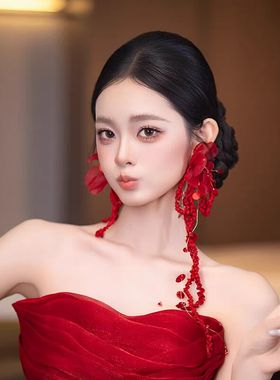 高级感新娘耳饰复古红夸张