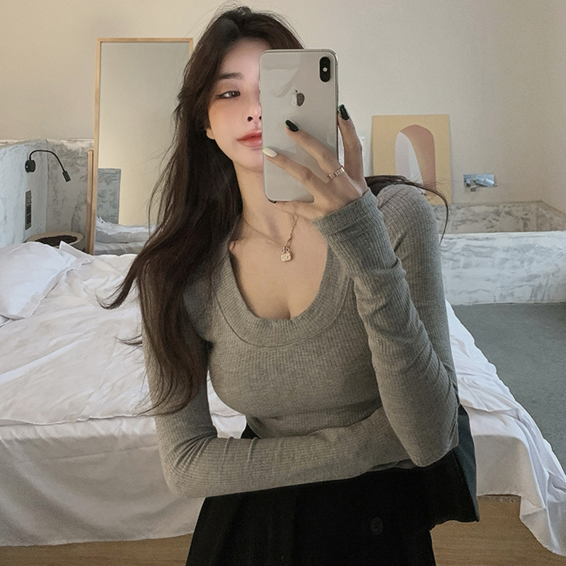 螺纹百搭修身u领打底衫