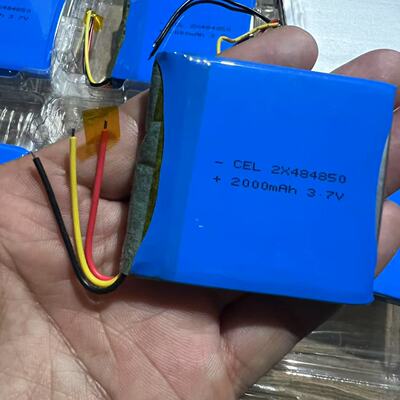 聚合物锂电池3.7V软包2000mah带三条线蓝牙音行GPS定位仪 484850