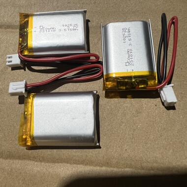 聚合物软包3.7V锂电池950mah音响音箱导航早教机水平仪器仪102535