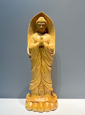 小叶黄杨木精雕合十大日如来佛像