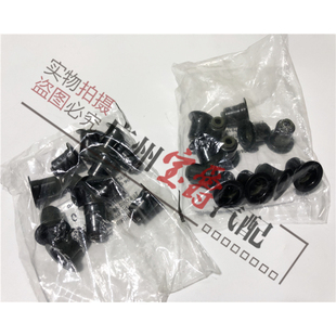 适用宝马X1X3X4X5X6气门E84E83气门杆F25F26密封圈F15E70E71油封