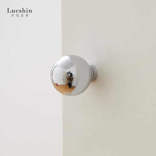 圆形玻璃门把手室内现代简约