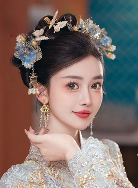新娘新中式头饰金蓝色秀禾发饰汉服晨袍旗袍配饰品造液花蝴蝶步摇