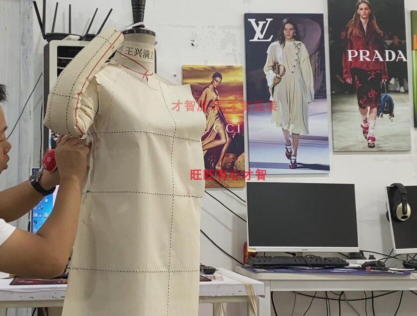 满哥立裁制版内部2套700多G视频教程 满哥服装制版教程