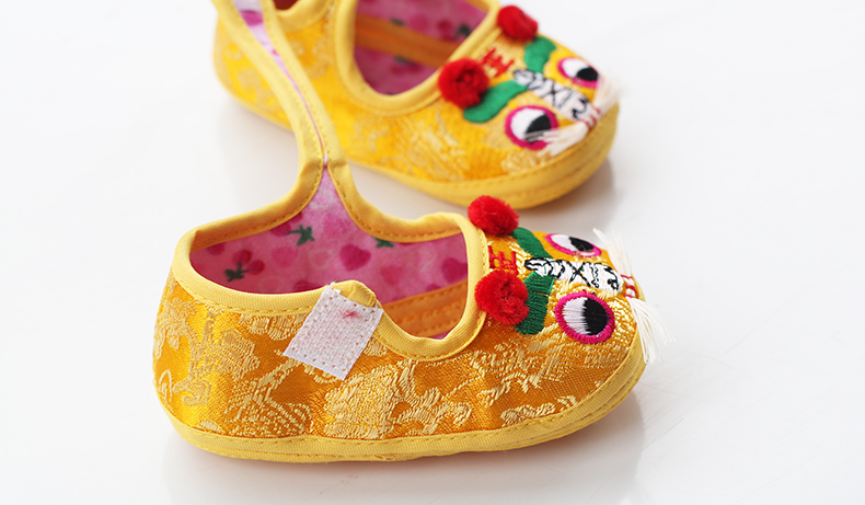 Chaussures enfants tissu en satin pour Toute saison - Ref 1048097 Image 2