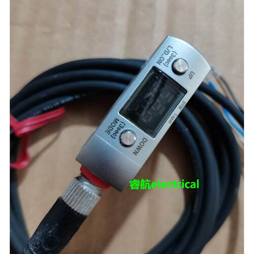 基恩士 LR-ZB100CN 原装现货，实物图片 议价议价$