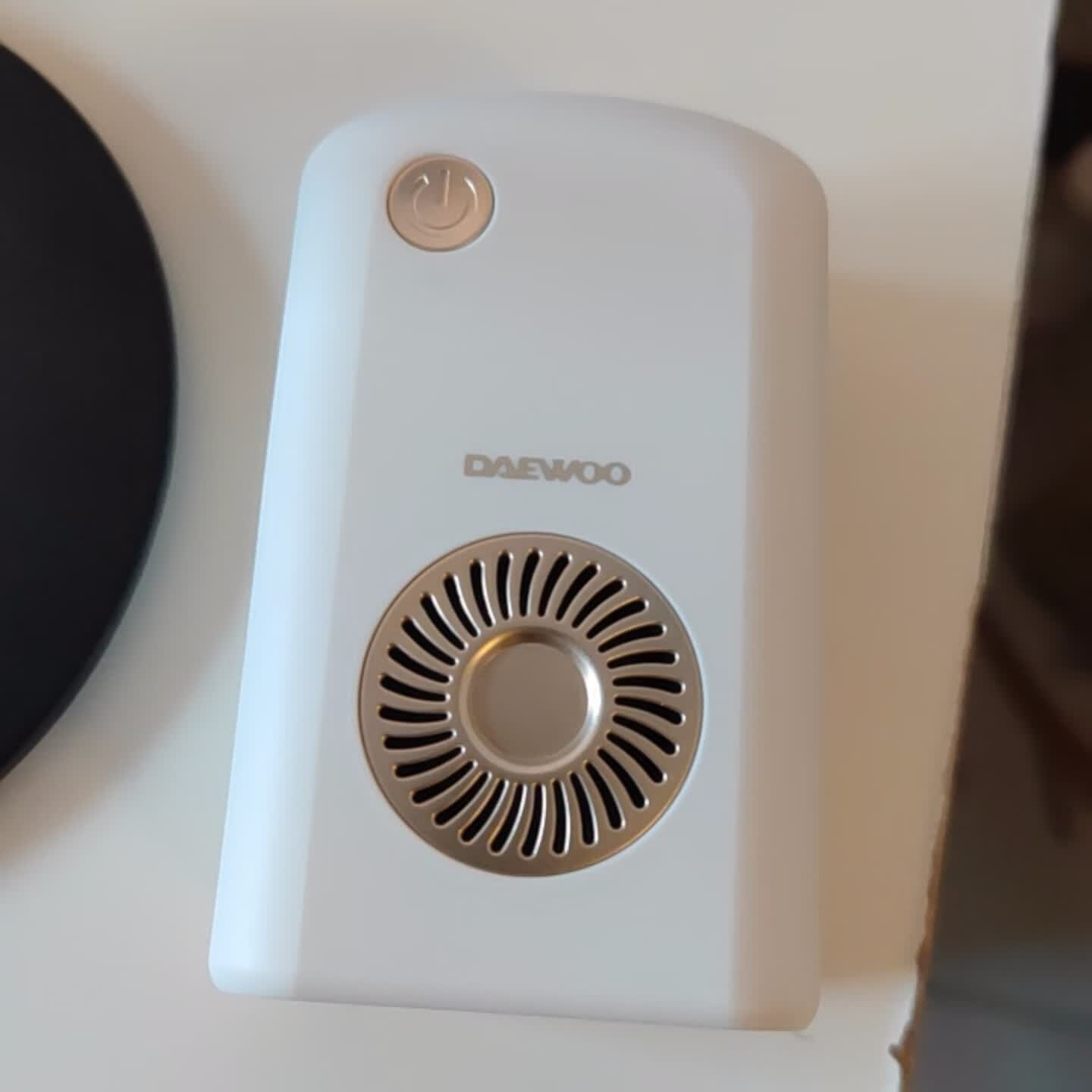 DAEWOO/大宇 CW01 冰箱除味器杀菌净化器臭氧除菌除臭去异味神器