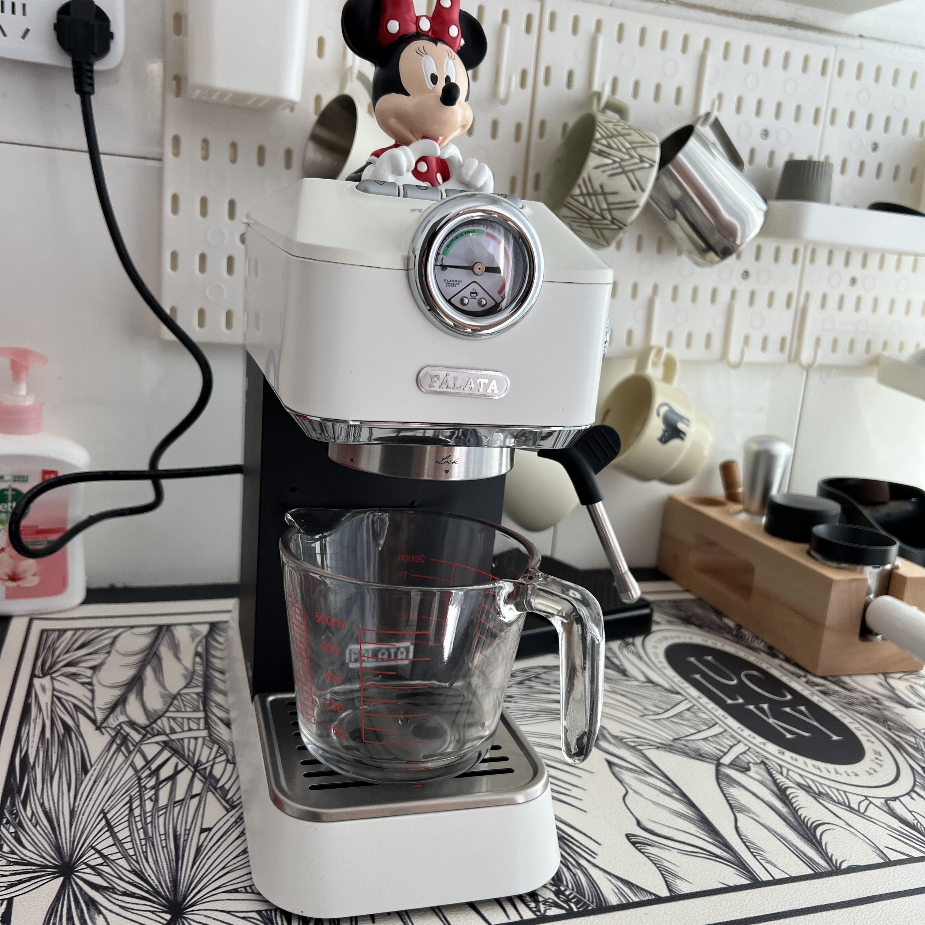 falata/法拉塔FB1小金杯咖啡机家用小型意式半自动浓缩咖啡机办公