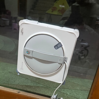 ECOVACS/科沃斯 W2S 擦窗机器人窗宝自动喷水擦玻璃神器高层家用