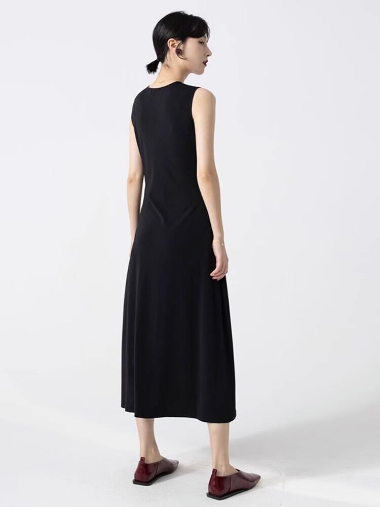 이론 테일러 민소매 블랙 드레스 여름 신작 라운드 넥 주름 디자인 전문 통근 리틀 블랙 드레스