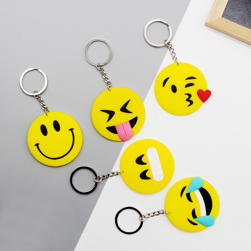 pvc软胶表情包汽车钥匙扣emoji搞怪微笑哭泣2023新款书包挂件定制
