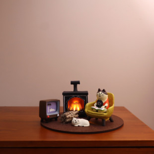 冬日慵懒风 猫咪壁炉治愈系办公桌面解压电脑小工位摆件礼物女生