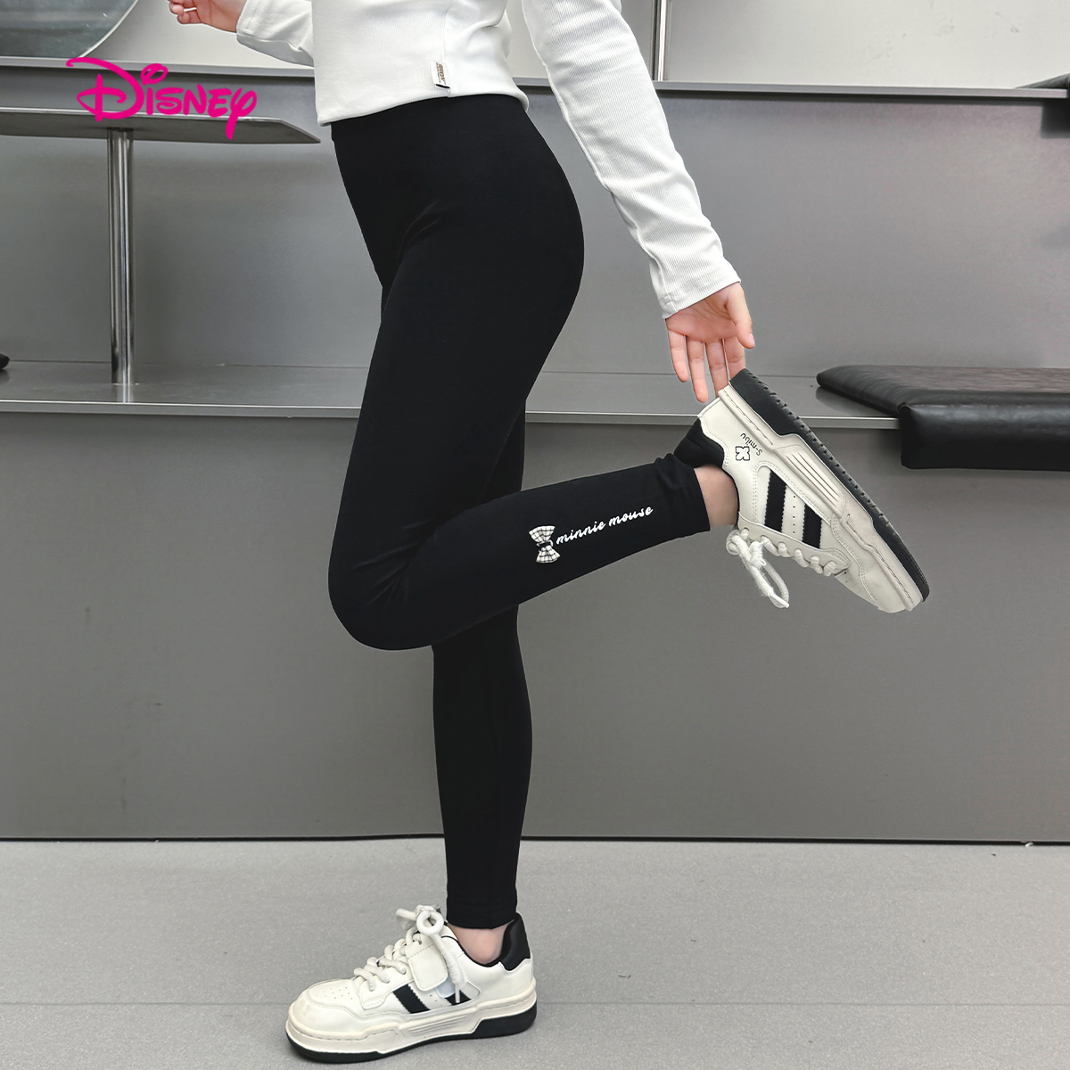 迪士尼女童打底裤2025春新款儿童长裤中大童装弹力透气舒适裤子