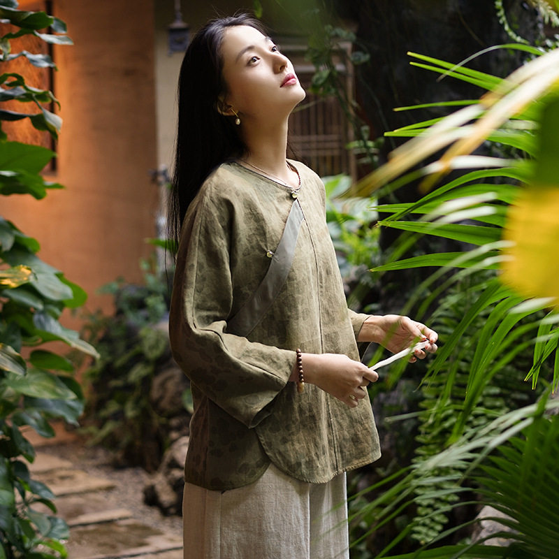 长袖复古风新中式女装早春新款