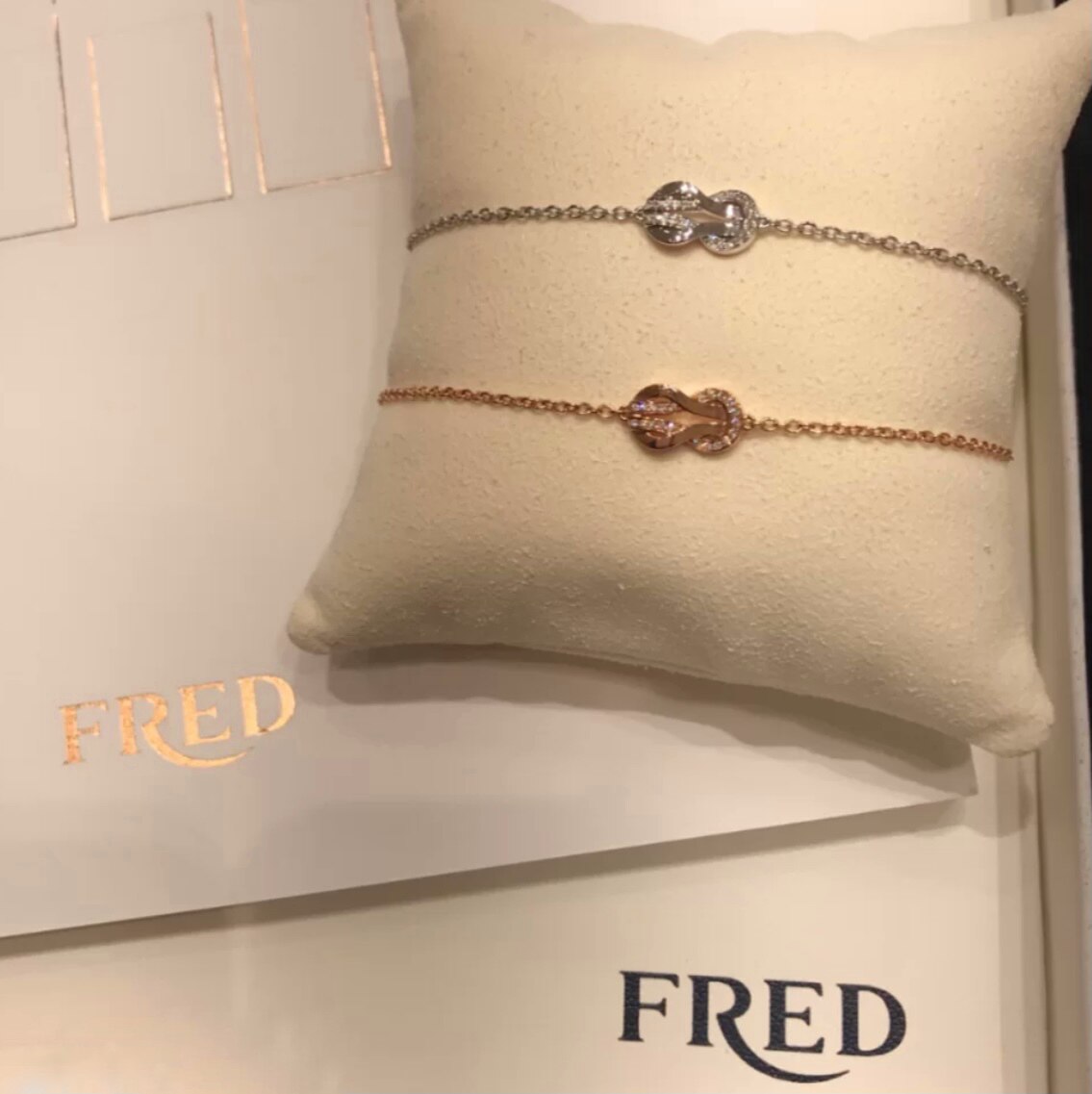 【elysees】fred斐登幸运8度白金/玫瑰金半钻手链6b0995/6b0994中