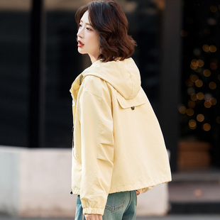 小个子休闲风衣外套女时尚洋气时髦宽松夹克上衣设计感小众棒球服
