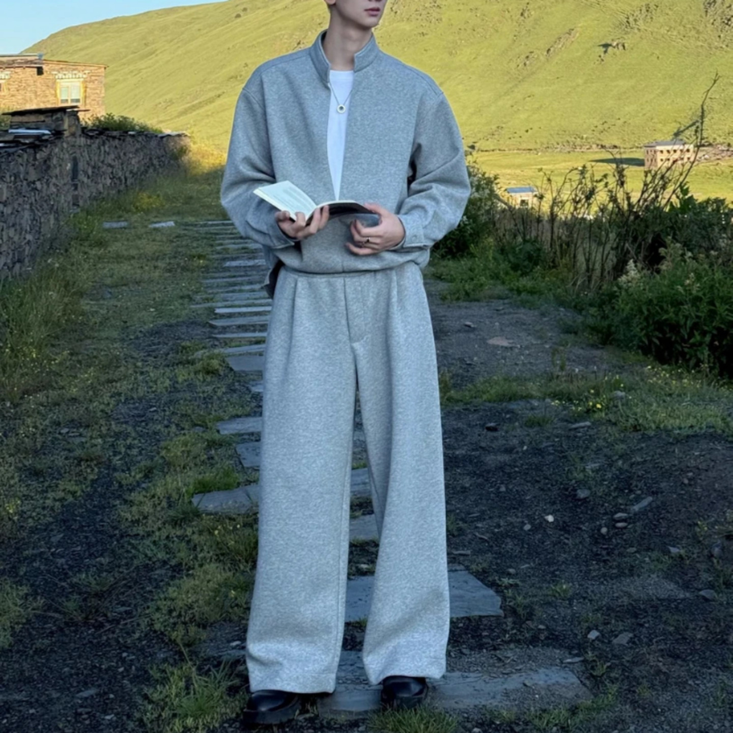 秋季简约潮流套装男士大V领高级感假两件卫衣卫裤套装情侣ins韩系