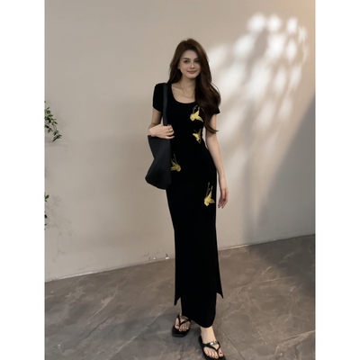 大婷婷 复古蝴蝶印花短袖收腰春夏新款两边开衩显瘦连衣裙DT1910