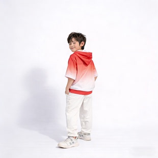 六一儿童运动套装男童红色渐变色连帽卫衣街舞演出服户外运动风