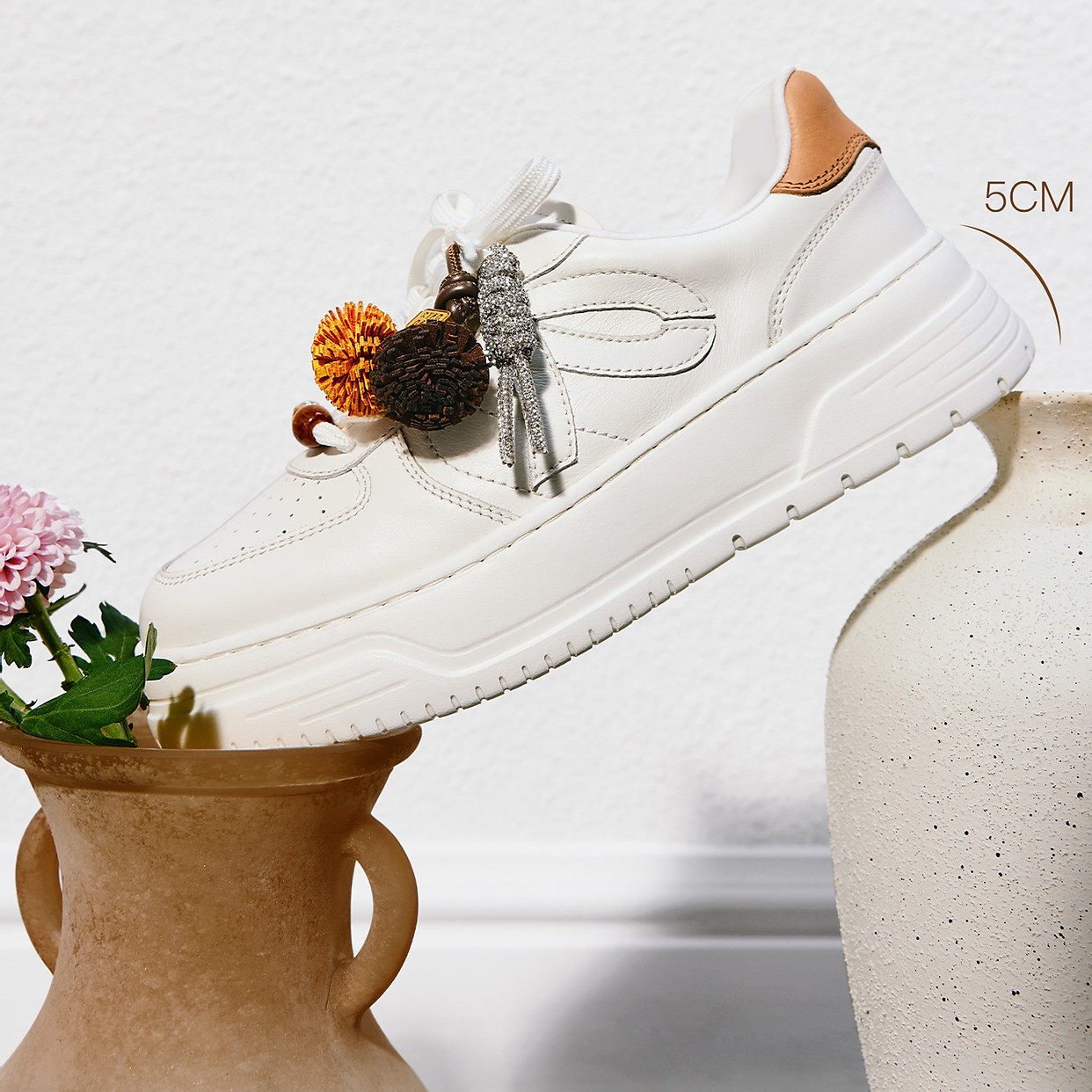 商场同款2026春季新款松果厚乳板鞋小白鞋厚底运动休闲鞋女鞋子,女鞋,休闲板鞋,淘宝优惠券,粉丝福利购,淘宝优惠卷