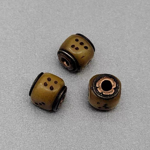 手工雕刻牦牛骨吉祥天母骰子配珠镶嵌铜孔道老料灵骨散珠佛珠配饰