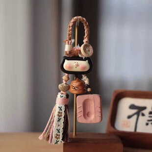 原创卡通嘟嘟小猪便便包挂件搭配血柏粪坑星月元宝个性时尚可爱