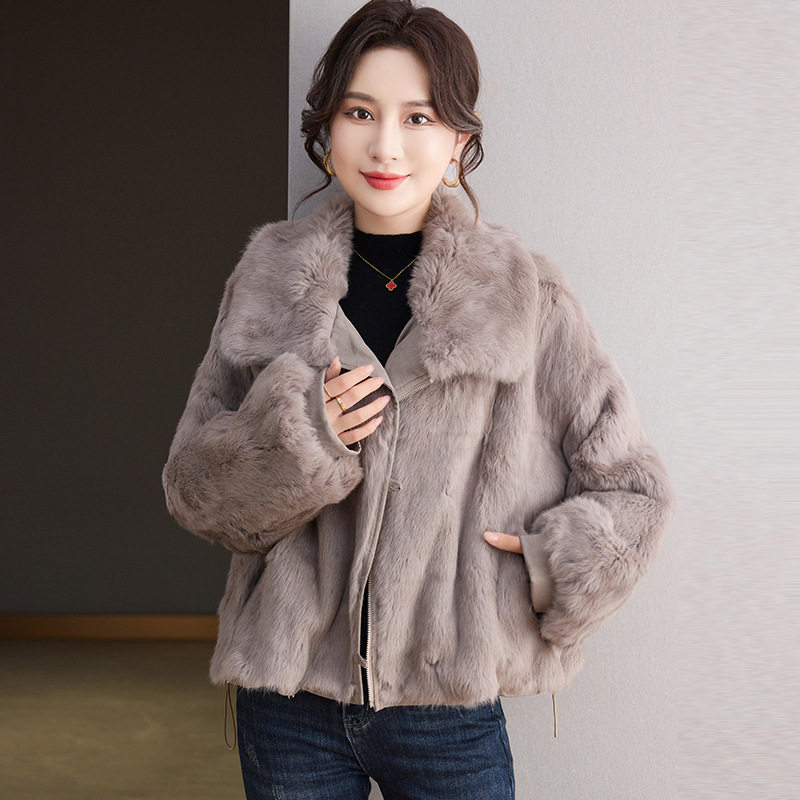 2025冬两面穿獭兔毛绒毛毛皮草外套女短款显瘦派克服大衣时髦