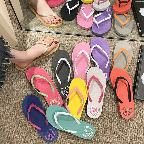 SummerTaste平跟拼色人字拖