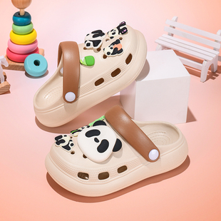 2026夏女童休闲居家户外卡通熊猫儿童拖鞋男童软底包头防滑洞洞鞋