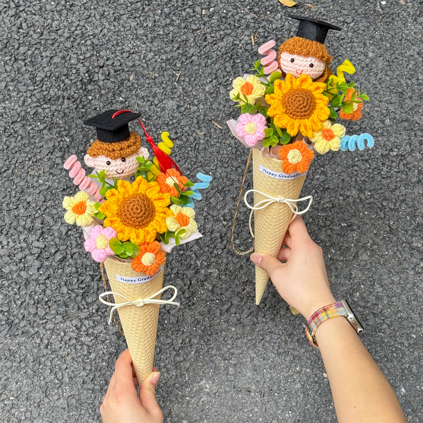 毕业季成品针织向日葵仿真毛线甜筒花束送幼儿园小朋友学生礼物花