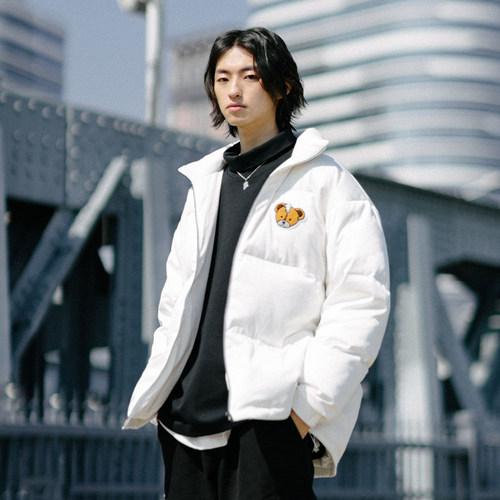 满印小熊立领羽绒服短款保暖棉服