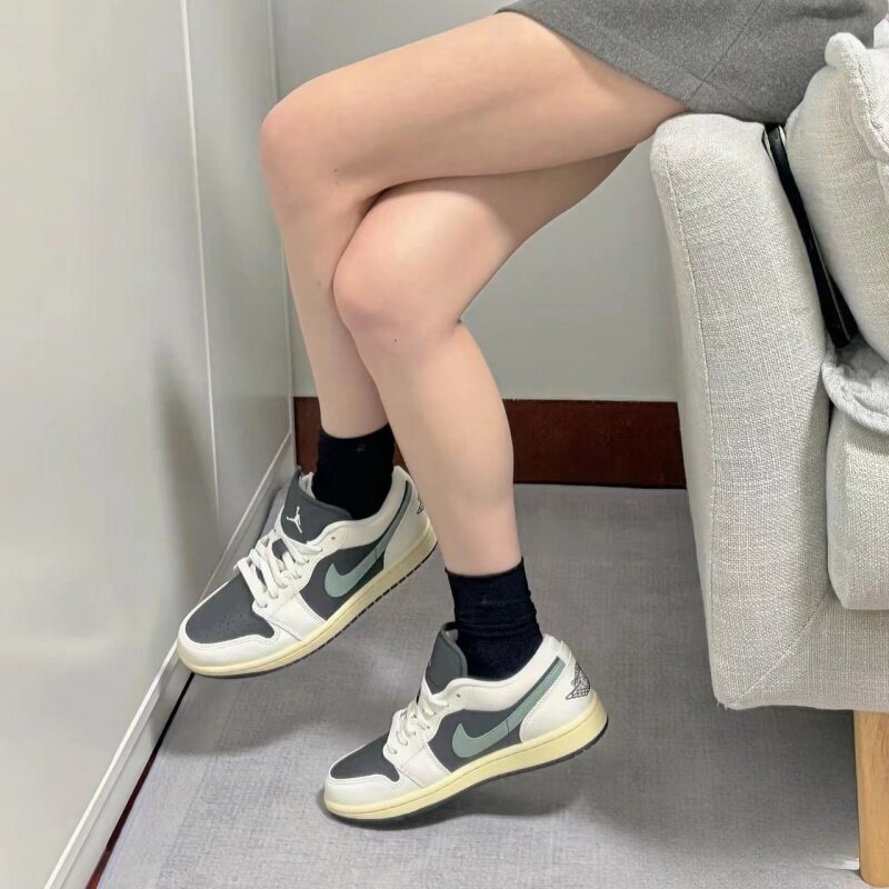 AirJordan1LowDC0774小倒钩