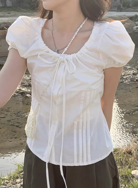良良家抽绳系带蝴蝶结衬衫女夏季新款减龄气质系带收腰泡泡袖上衣